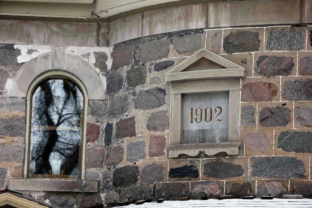 Bellas Castle Morden Экстерьер фото